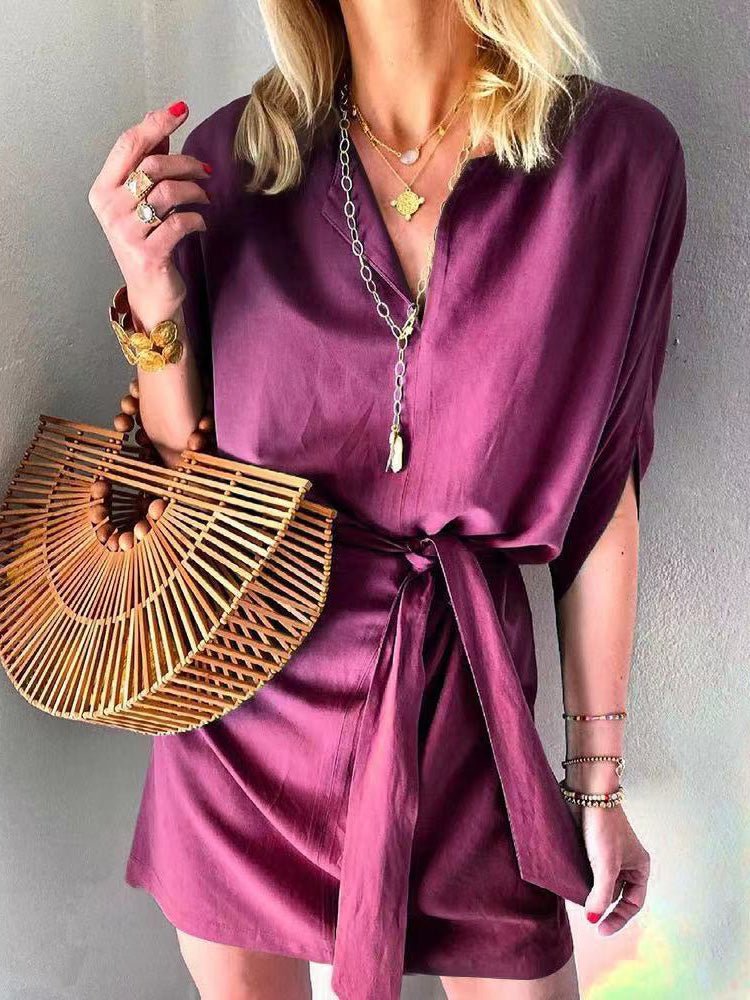 Effortlessly Elegant Dress with a Timeless Design