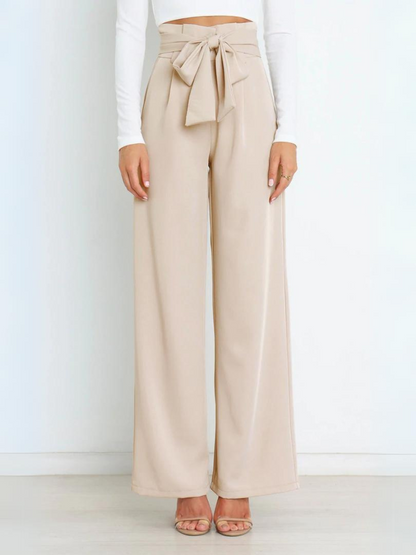 Classic Vintage Pants with a Flattering Fit