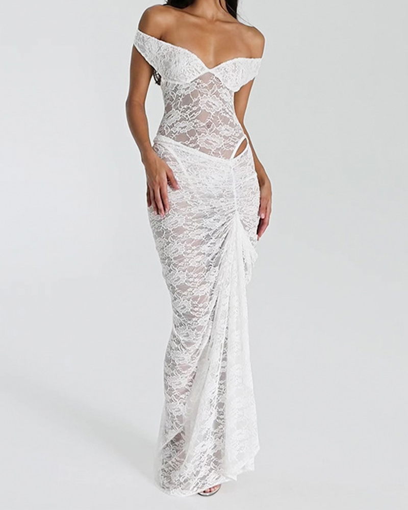 Gracefully Styled Garment for Any Occasion