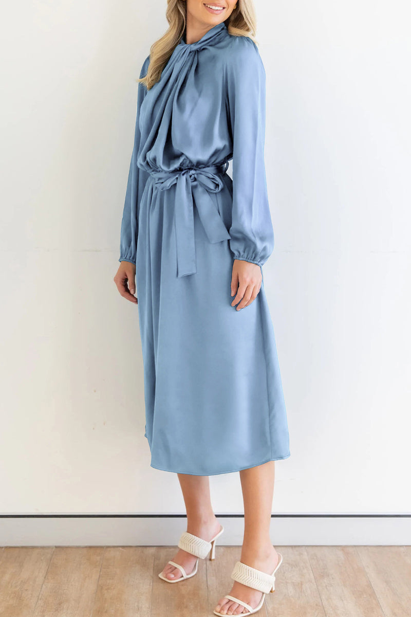 Well Tailored Dress with a Graceful Silhouette