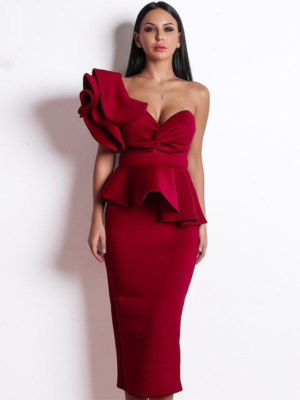 Classic Vintage Dress with a Flattering Fit