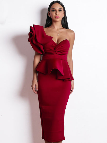 Classic Vintage Dress with a Flattering Fit