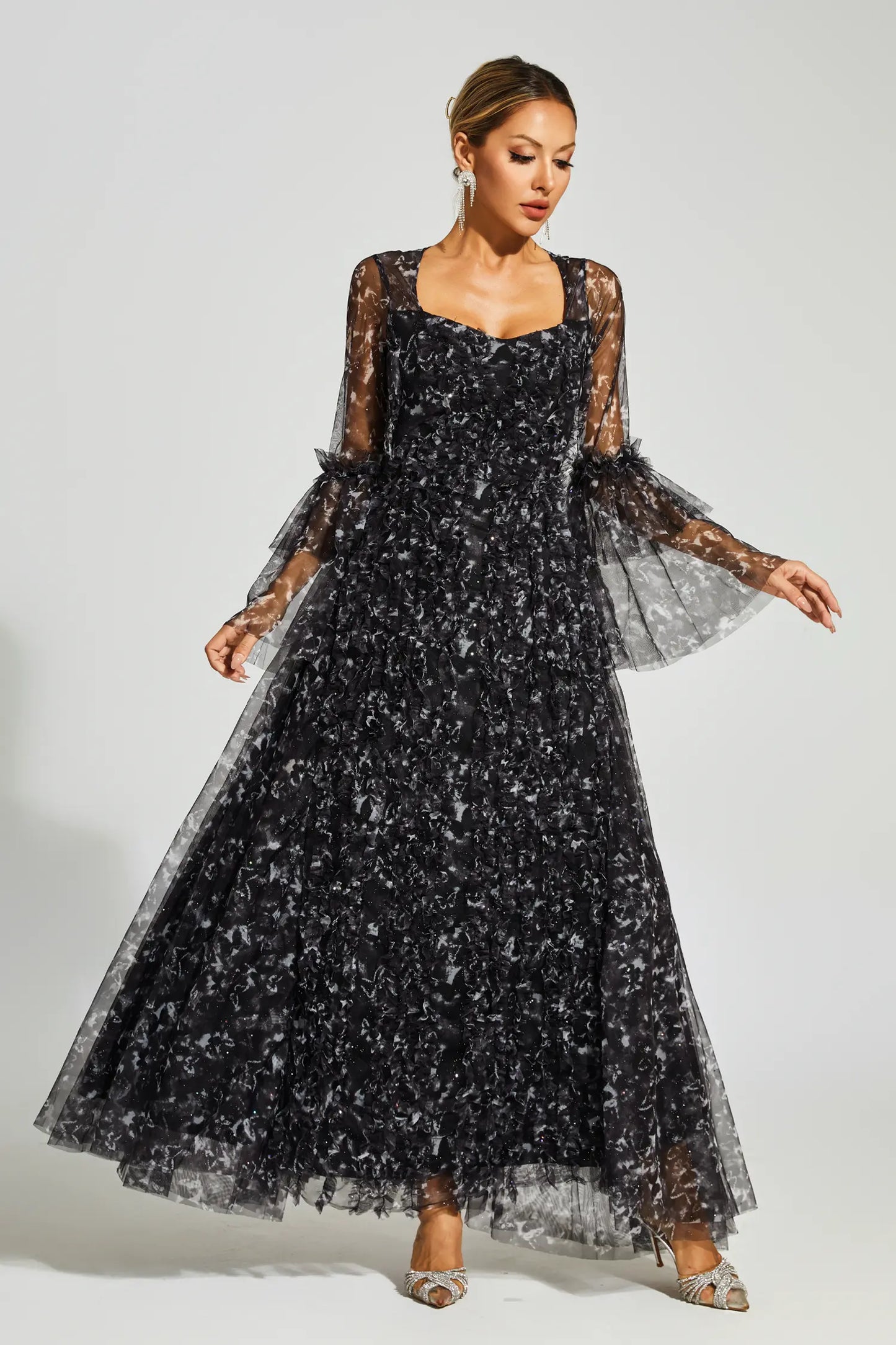 Polished Dress with an Effortless Classic Look