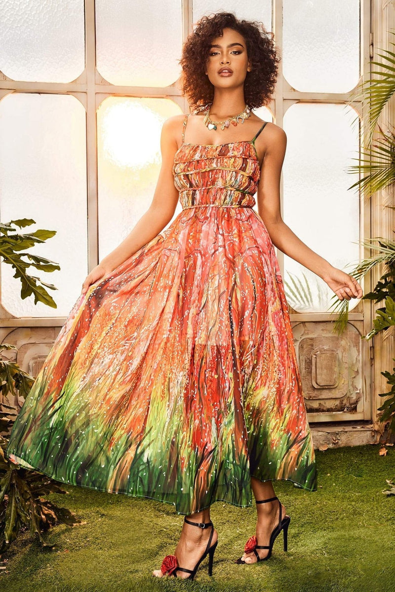 Well Tailored Dress with a Graceful Silhouette