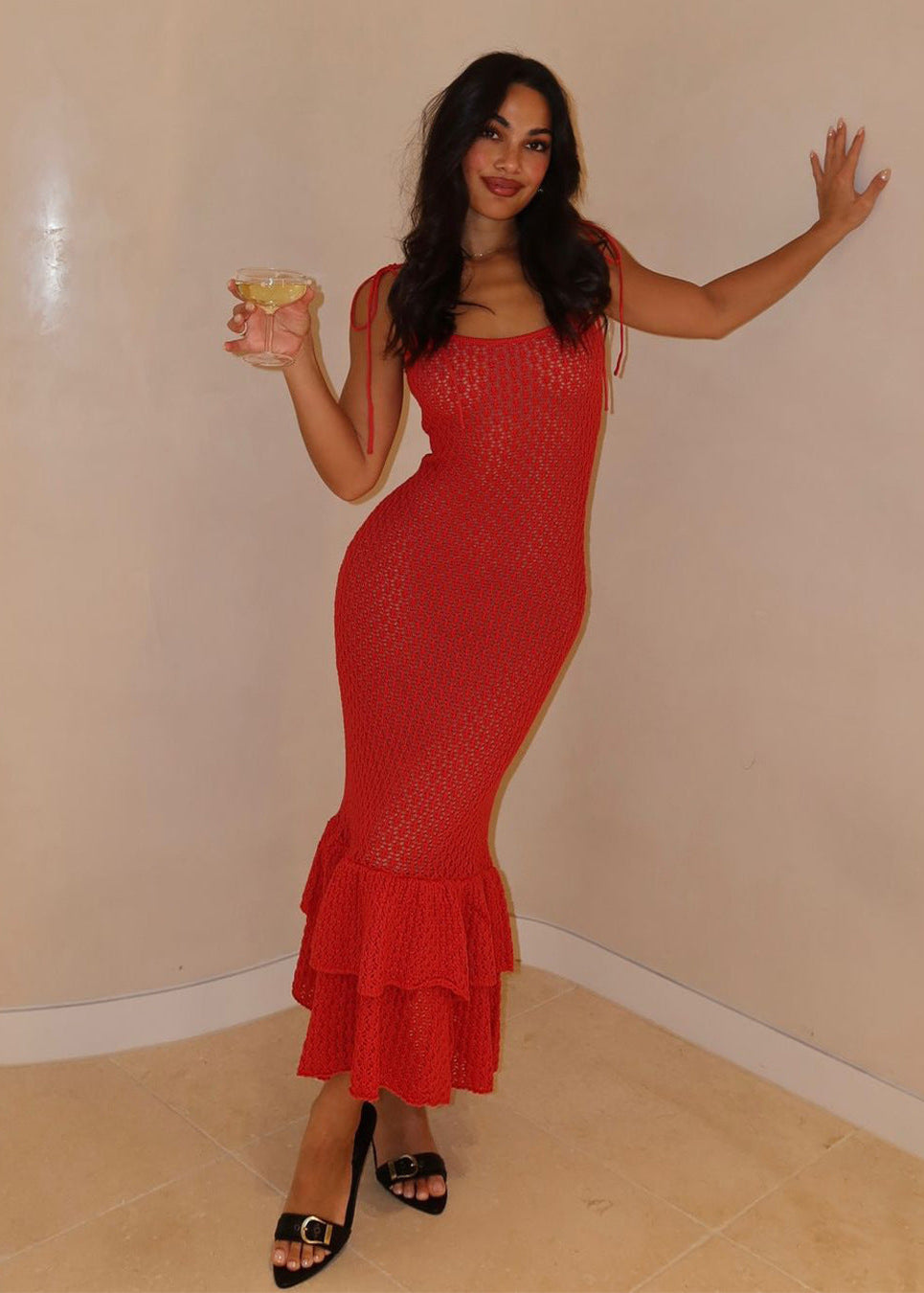 Gracefully Styled Dress for Any Occasion