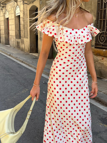 Classic Vintage & Enduringly Stylish Dress