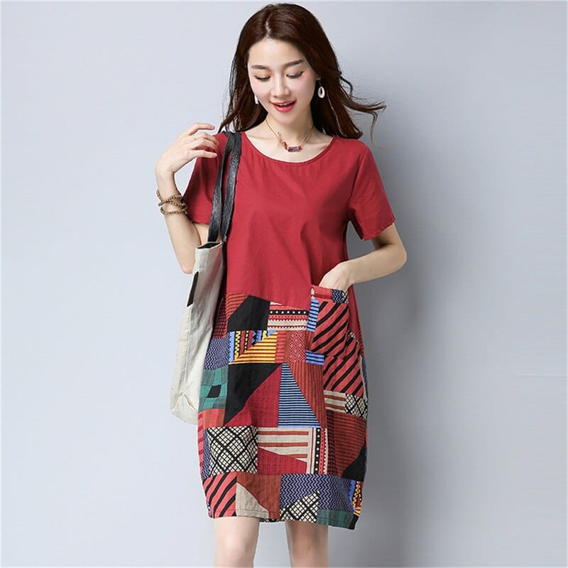 Well Tailored Dress with a Graceful Silhouette