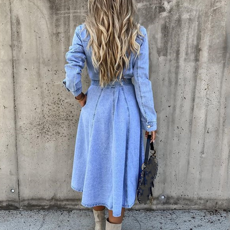 Polished Dress with an Effortless Classic Look
