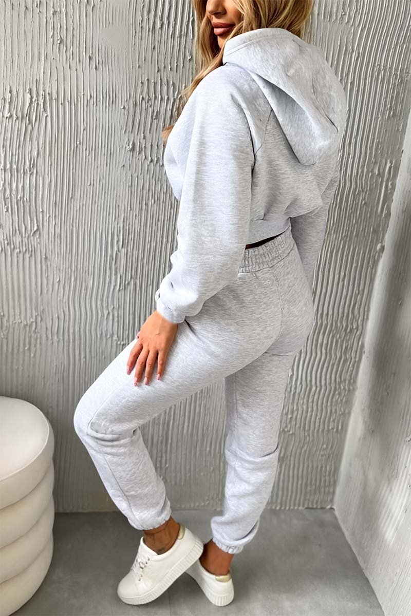 Well Tailored Garment with a Graceful Silhouette