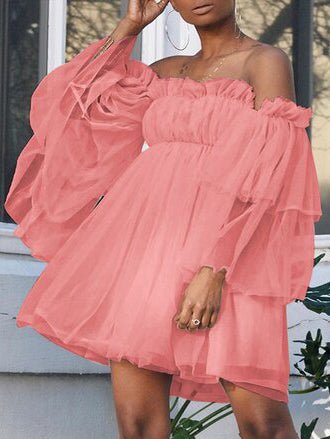 Gracefully Styled Dress for Any Occasion