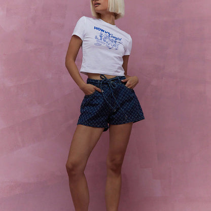 Gracefully Styled Garment for Any Occasion