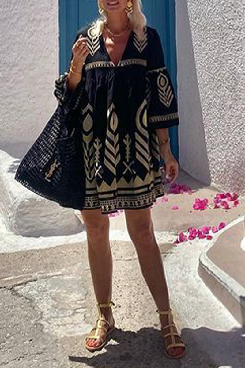 Well Tailored Dress with a Graceful Silhouette
