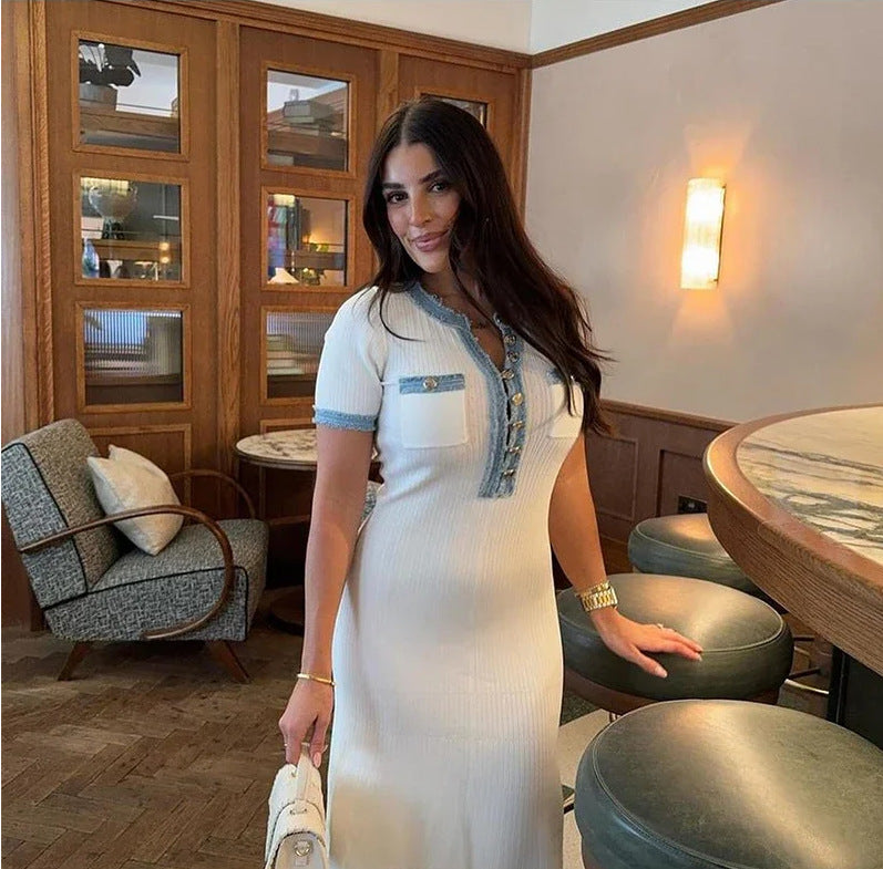 Sophisticated Dress with a Clean Classic Look
