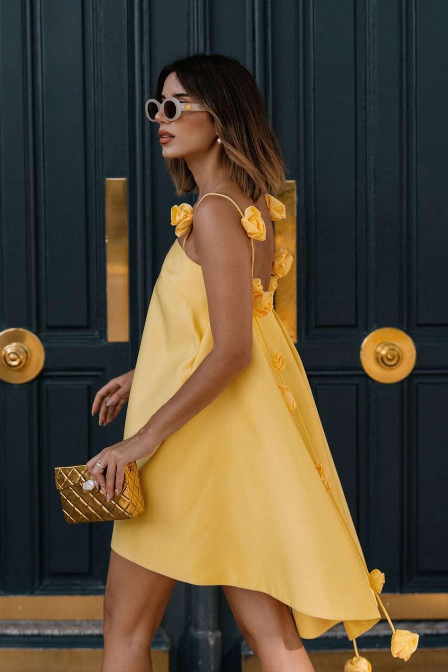 Beautifully Crafted Dress in a Classic Style