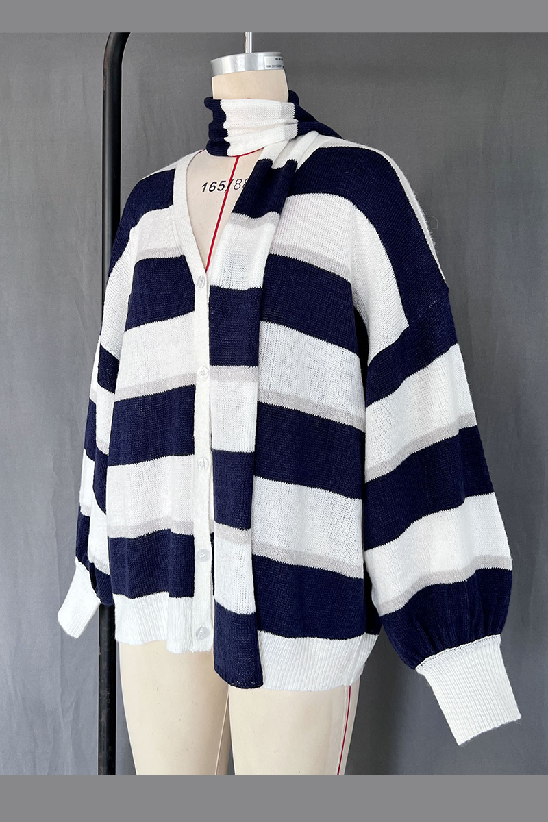 Polished Cardigan with an Effortless Classic Look