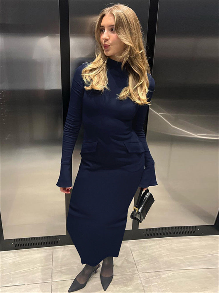 Beautifully Finished Dress in a Timeless Design