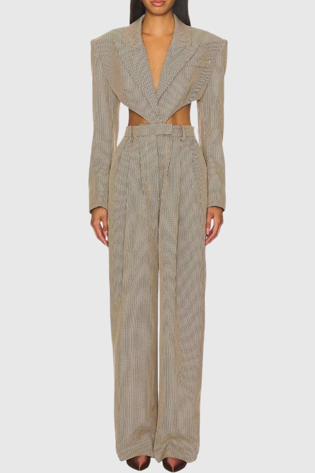 Effortlessly Elegant Garment with a Timeless Design