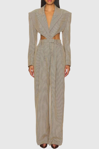 Effortlessly Elegant Garment with a Timeless Design