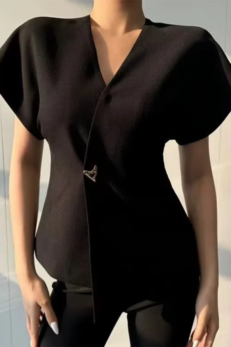 Classic Vintage Top with a Flattering Fit