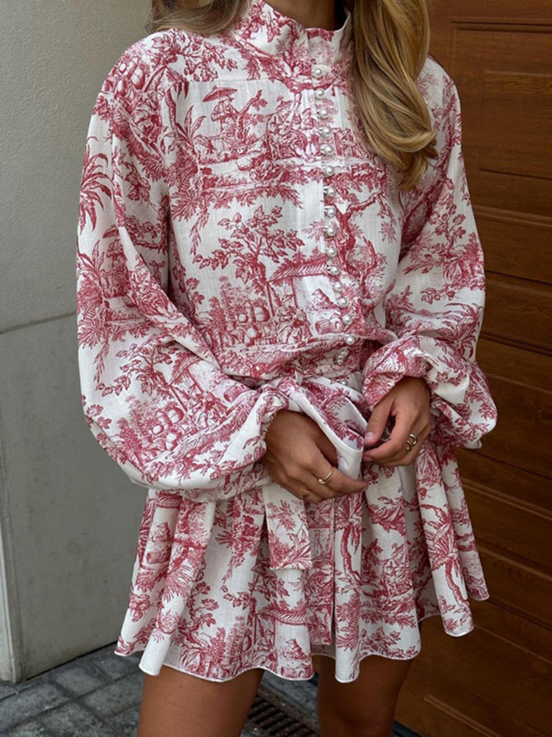 Classic Vintage Dress with a Flattering Fit