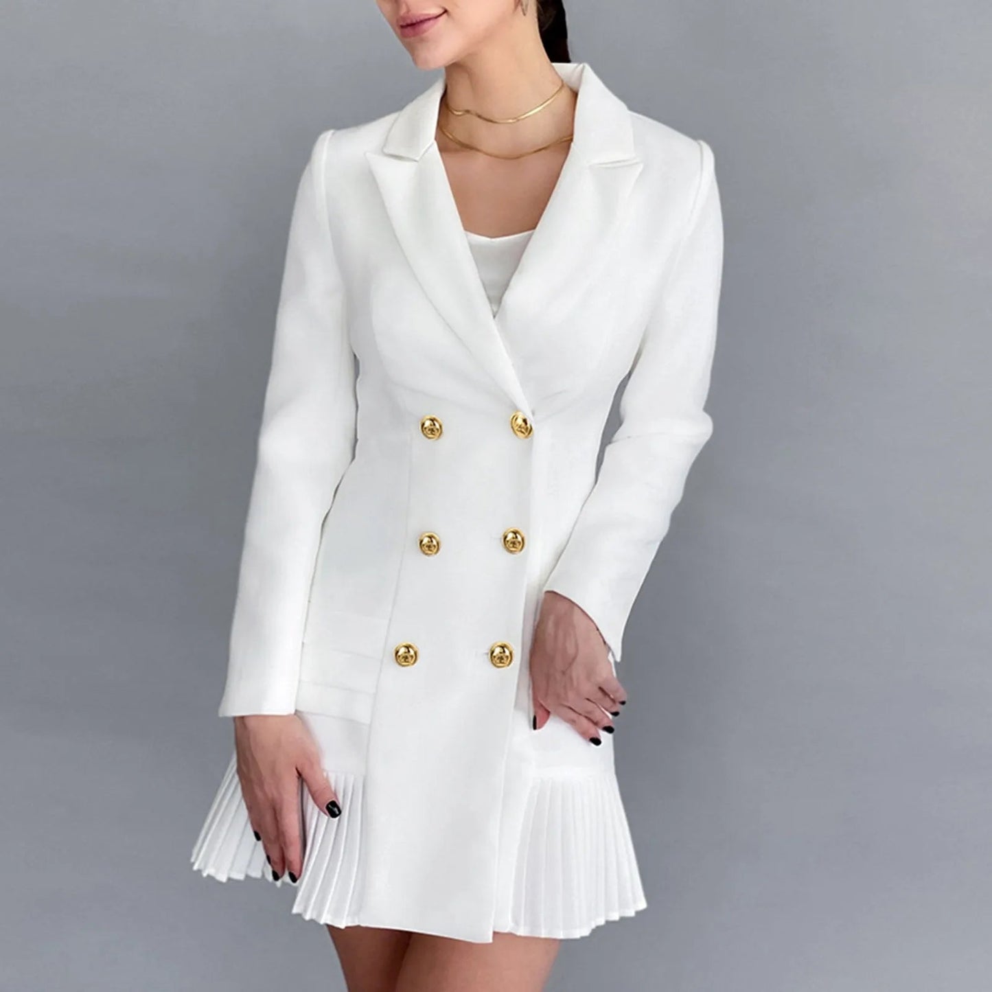 Effortlessly Elegant Dress with a Timeless Design