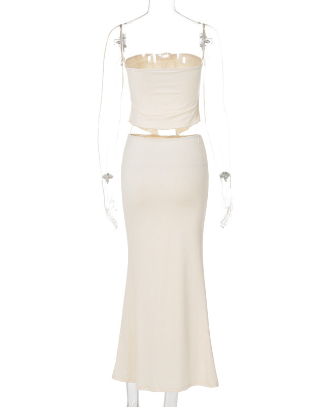 Well Tailored Top with a Graceful Silhouette