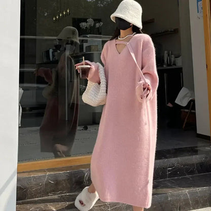 Beautifully Finished Sweater in a Timeless Design