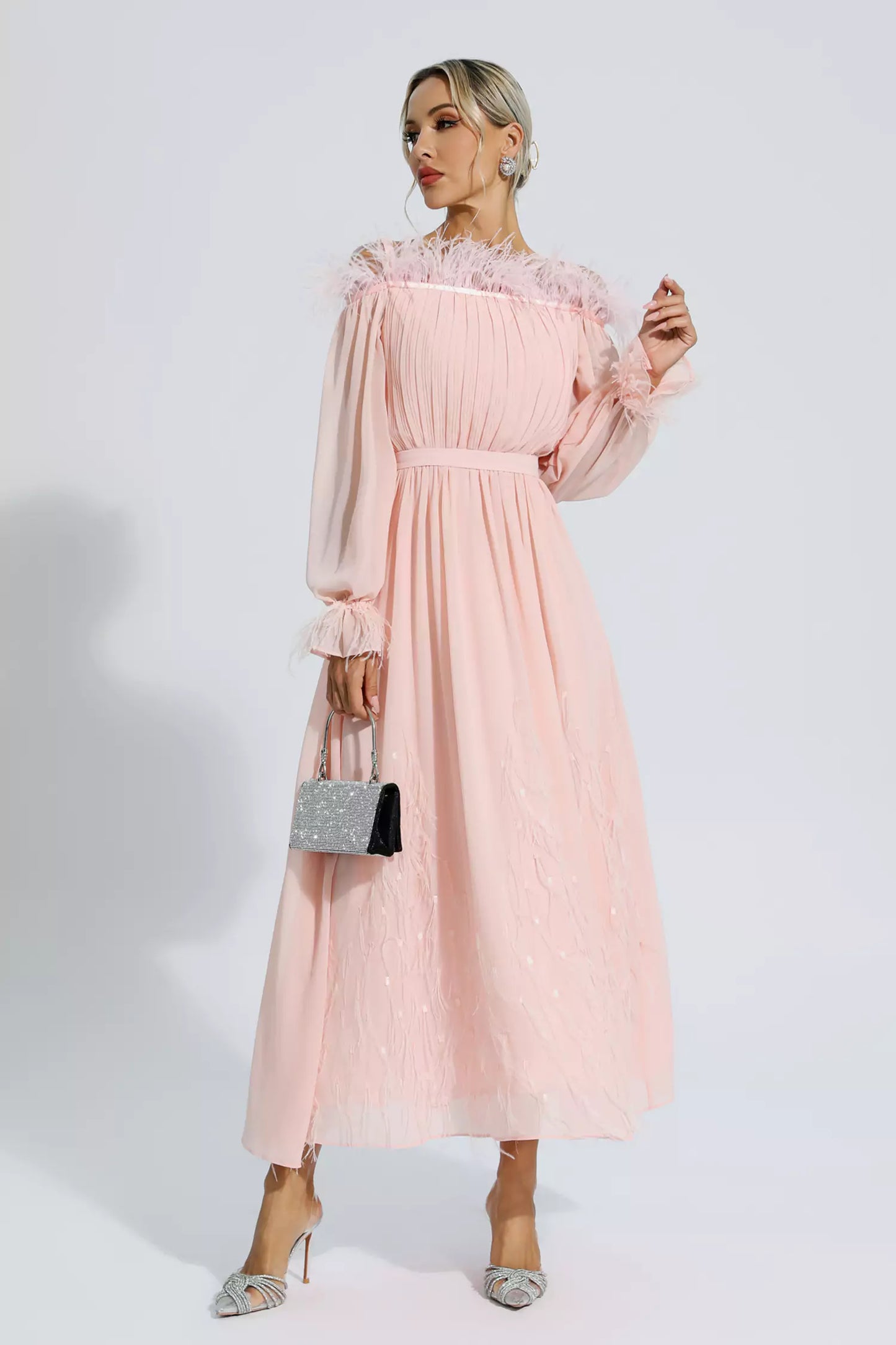 Classic Vintage & Enduringly Stylish Dress