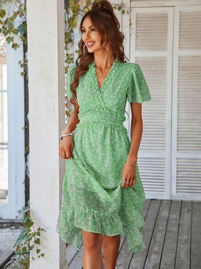 Sophisticated Dress with a Clean Classic Look