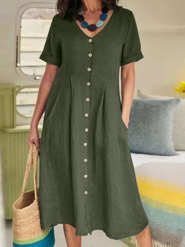 Sophisticated Dress with a Clean Classic Look