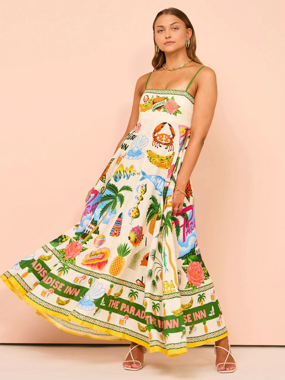 Effortlessly Elegant Dress with a Timeless Design
