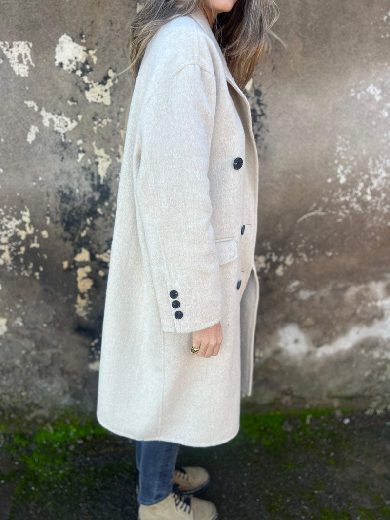 Beautifully Crafted Jacket in a Classic Style