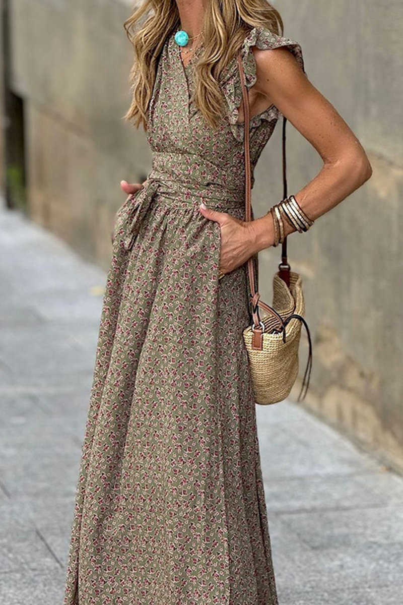 Classic Vintage & Enduringly Stylish Dress