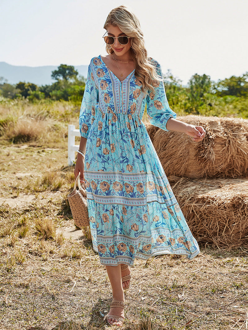 Classic Vintage & Enduringly Stylish Dress