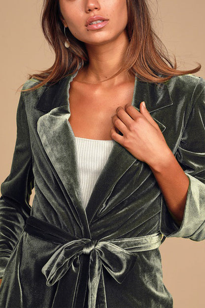 Elegantly Styled Cardigan for Everyday Wear
