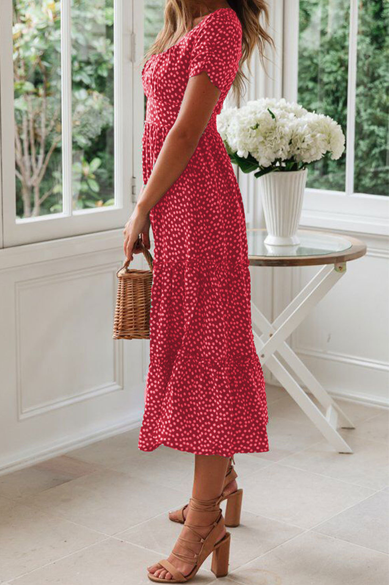 Beautifully Crafted Dress in a Classic Style