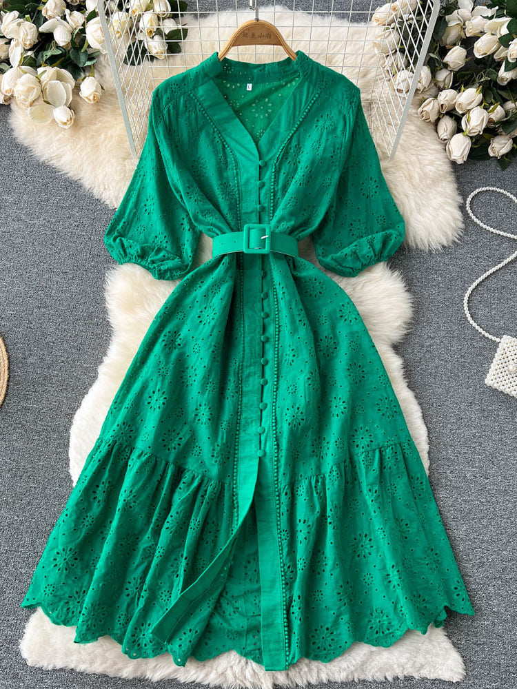 Classic Vintage & Enduringly Stylish Dress