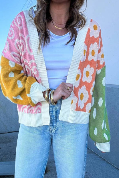 Well Tailored Cardigan with a Graceful Silhouette