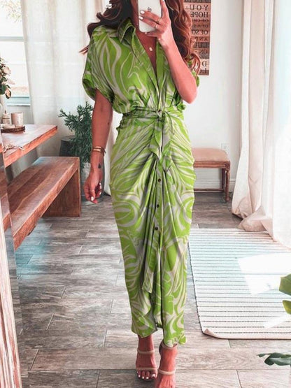 Effortlessly Elegant Dress with a Timeless Design
