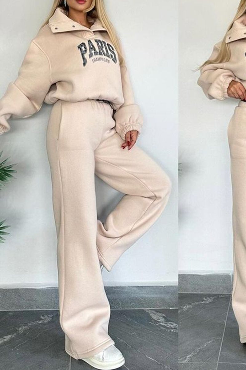 Effortlessly Elegant Garment with a Timeless Design