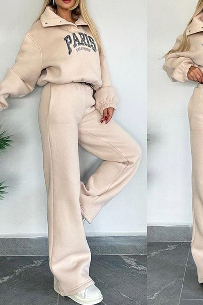 Effortlessly Elegant Garment with a Timeless Design