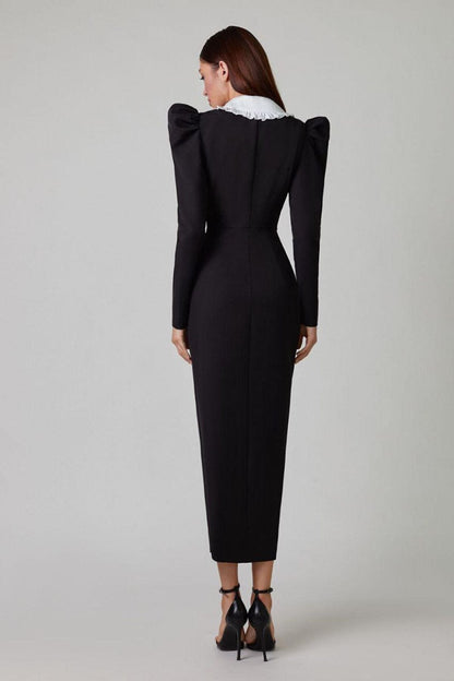 Well Tailored Dress with a Graceful Silhouette