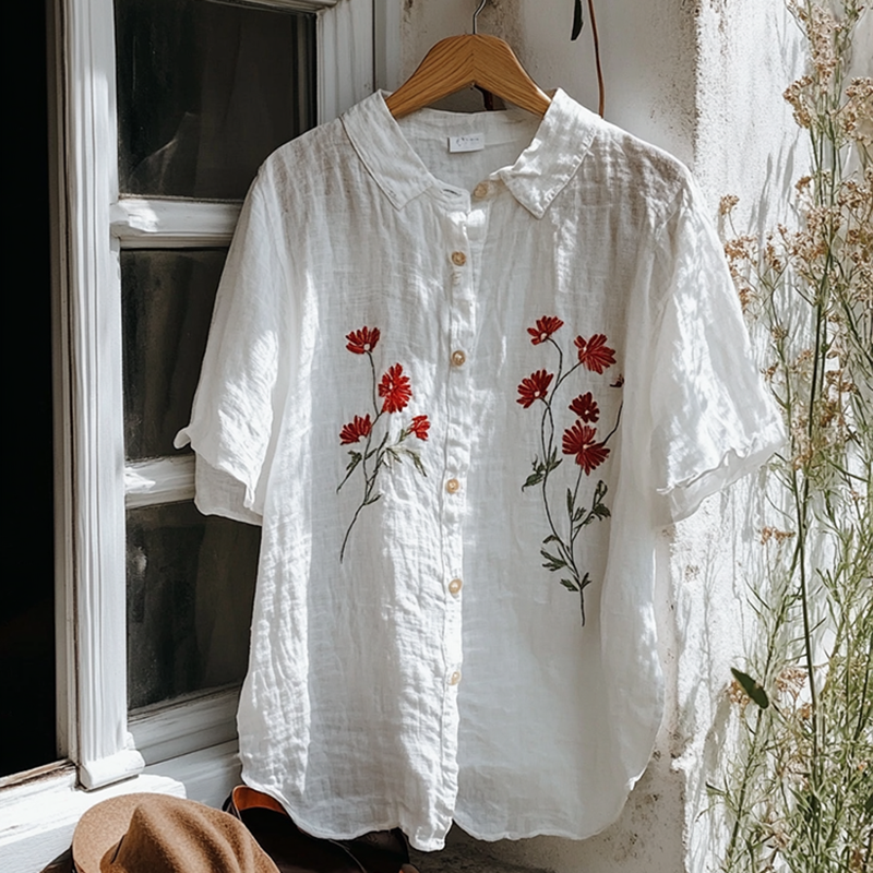 Well Tailored Blouse with a Graceful Silhouette