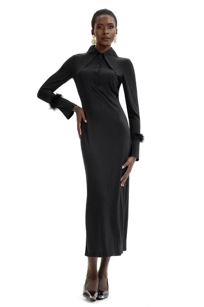 Beautifully Finished Dress in a Timeless Design