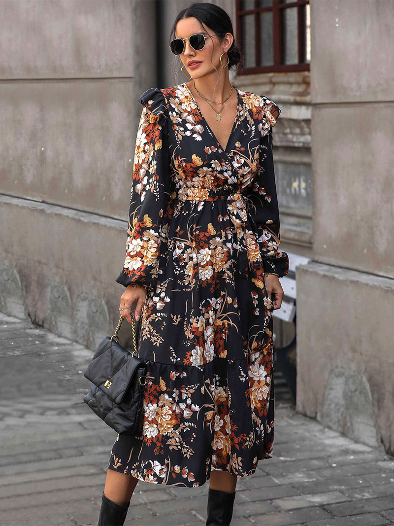 Gracefully Styled Dress for Any Occasion