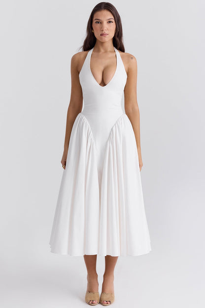 Classic Vintage Dress with a Flattering Fit