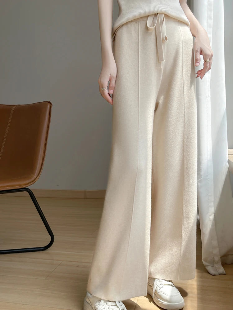 Sophisticated Pants with a Clean Classic Look