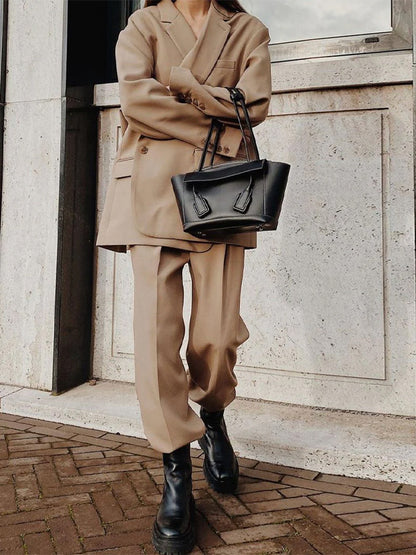 Beautifully Finished Pants in a Timeless Design