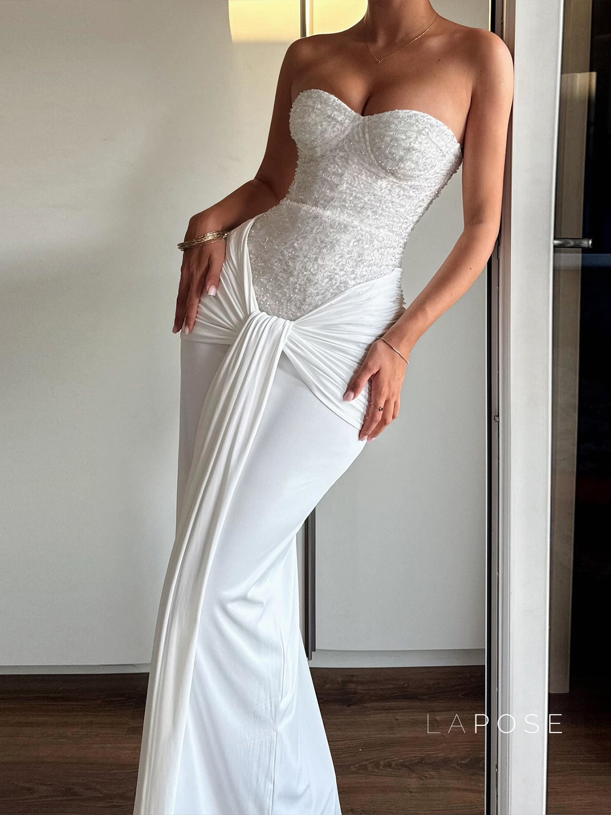 Beautifully Crafted Dress in a Classic Style