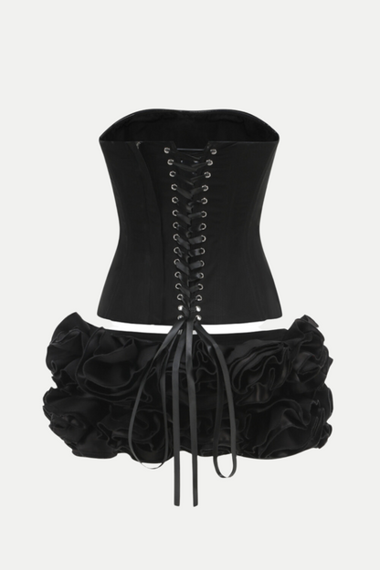 Classic Vintage Garment with a Flattering Fit